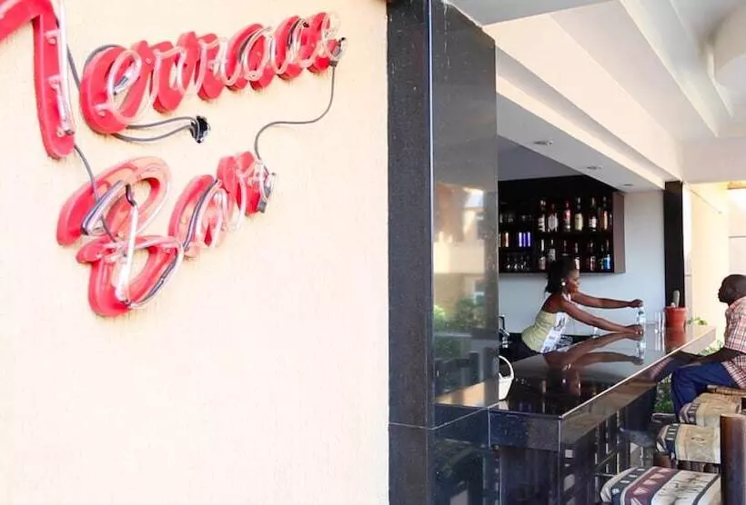 Fotos del hotel Afrique Suites:  6