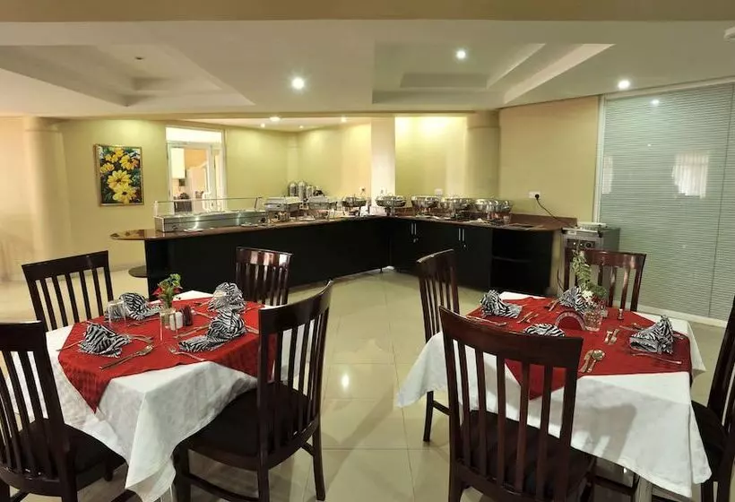 Fotos del hotel Afrique Suites:  13