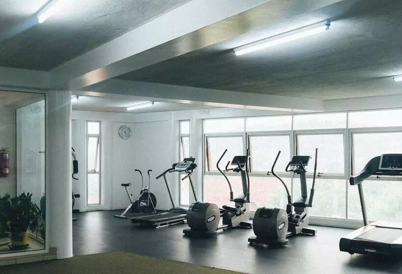 Fotos del hotel Afrique Suites:  3