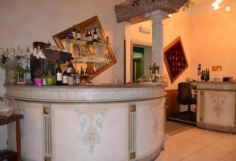 Fotos del hotel Soggiorno Athena:  11