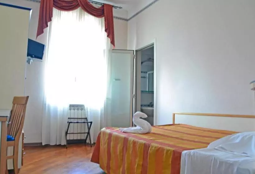 Fotos del hotel Soggiorno Athena:  21