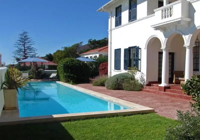 Fotos del hotel The Walden Suites:  2