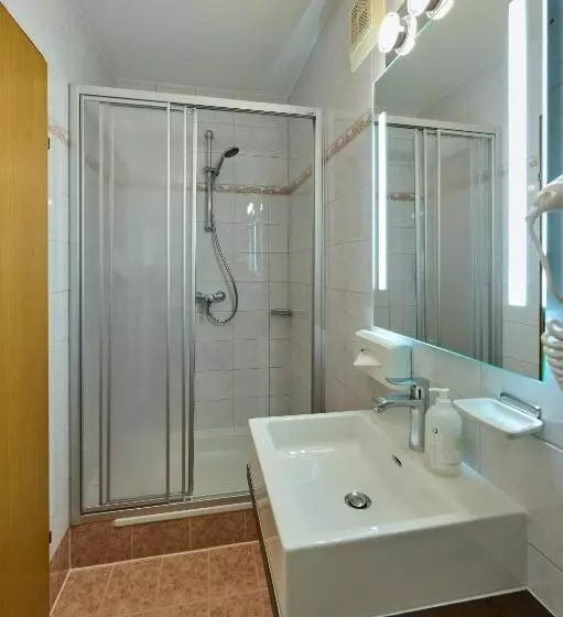 Fotos del hotel Ganslhof:  8