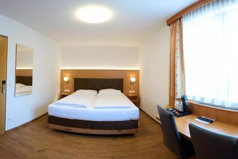 Fotos del hotel Ganslhof:  10