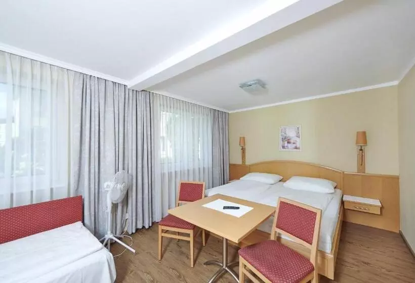 Fotos del hotel Ganslhof:  14