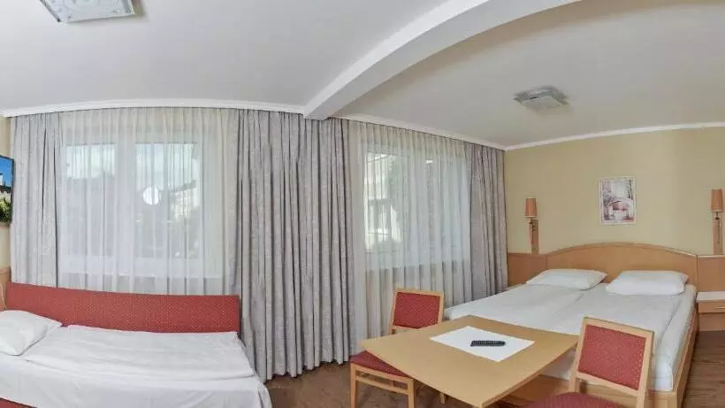 Fotos del hotel Ganslhof:  15