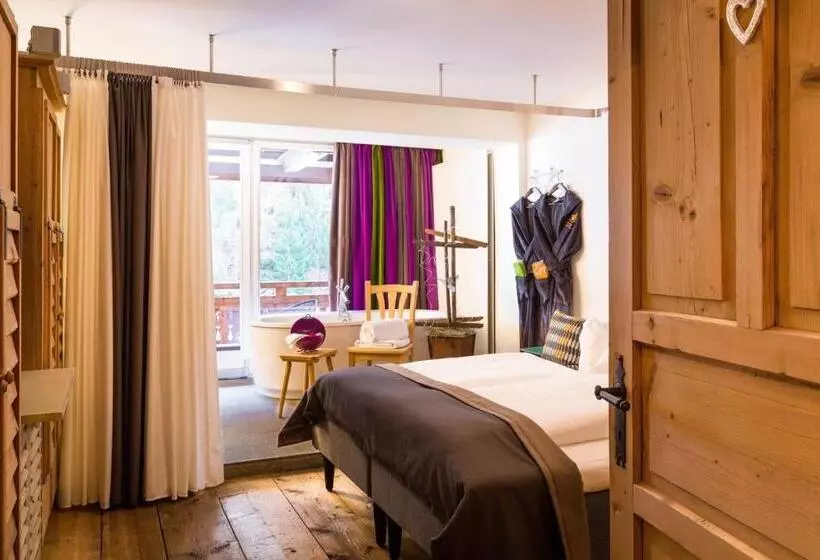 Fotos del hotel Raffl's St. Antoner Hof:  13