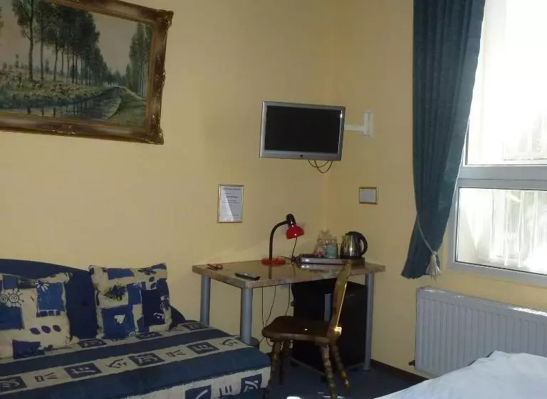 Fotos del hotel Adler:  16