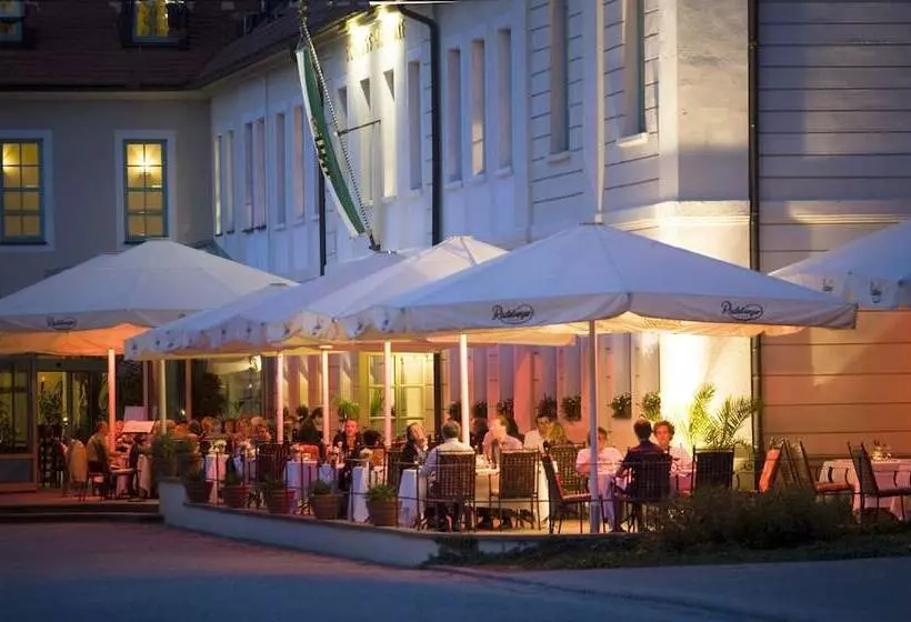 Fotos del hotel Schloss  Dresden Pillnitz:  23