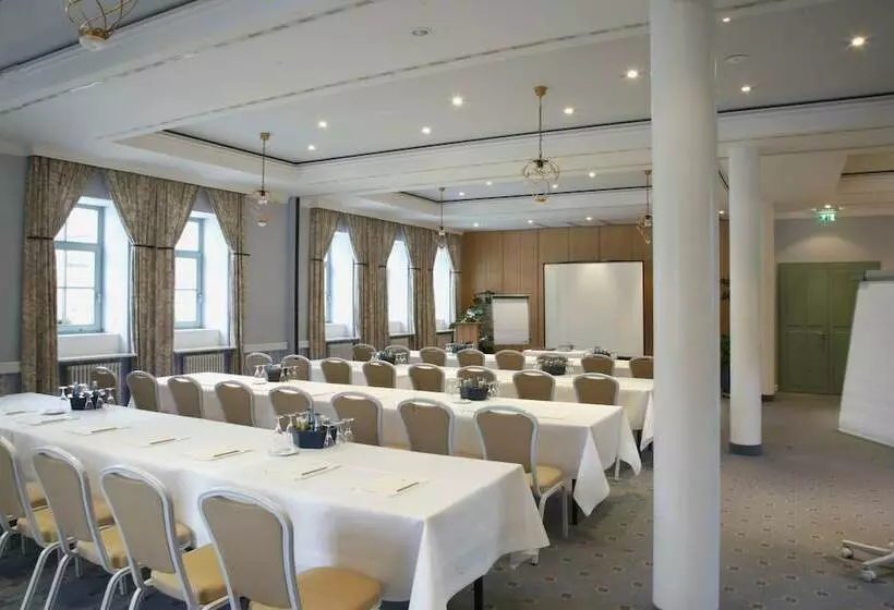 Fotos del hotel Schloss  Dresden Pillnitz:  8