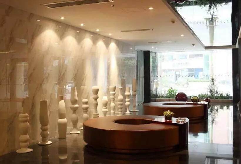 Fotos del hotel Downtown:  3