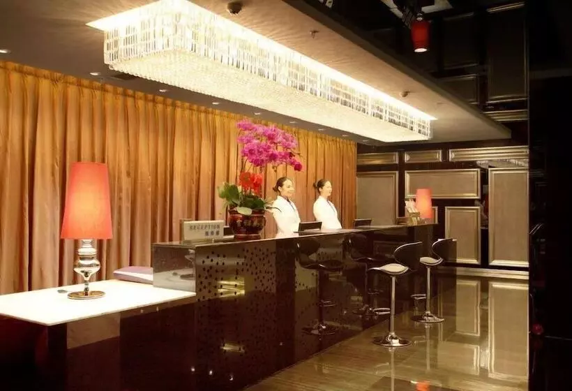 Fotos del hotel Downtown:  5