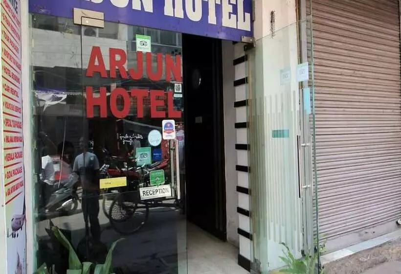Fotos del hotel Arjun:  3