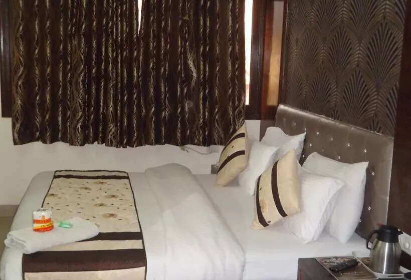 Fotos del hotel Arjun:  2