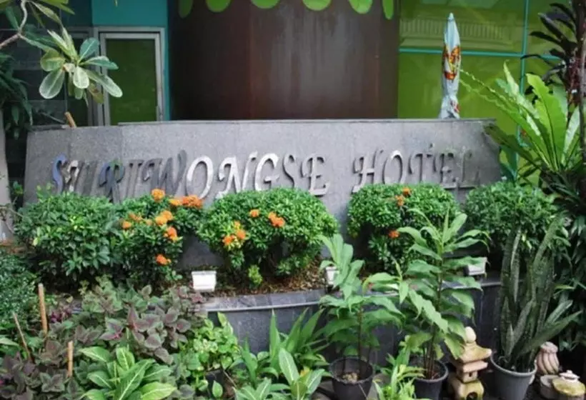 Fotos del hotel Suriwongse:  9