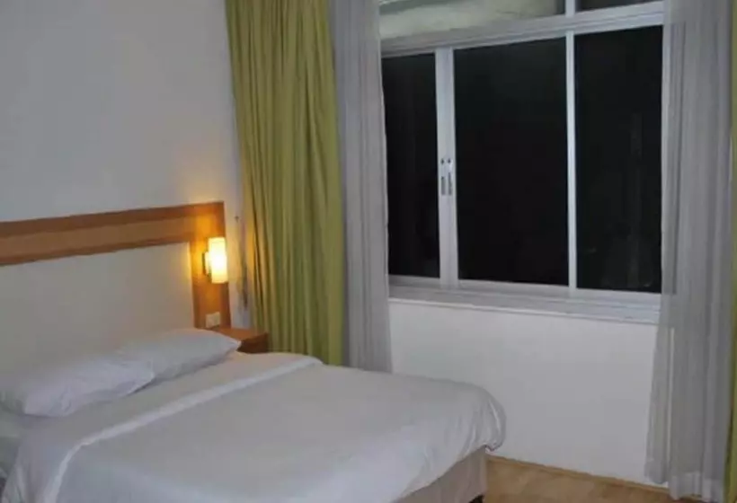 Fotos del hotel Suriwongse:  2