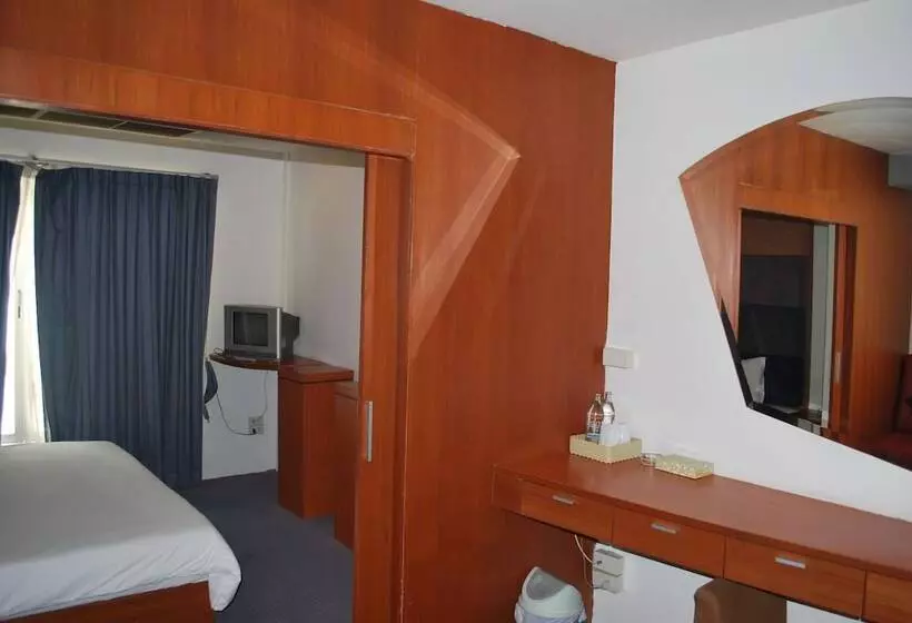 Fotos del hotel Suriwongse:  20