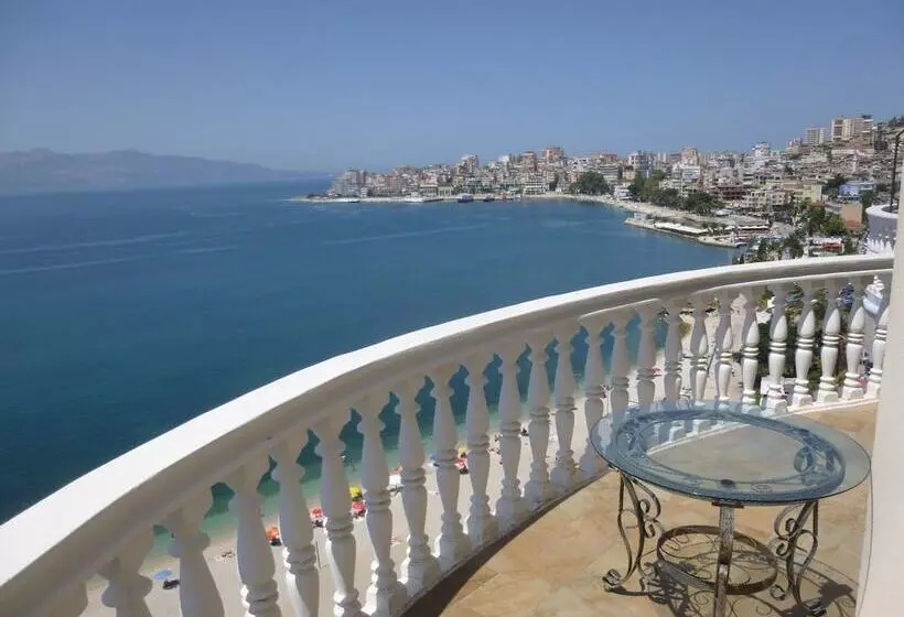 Fotos del hotel Il Conte Di Monte Cristo:  12