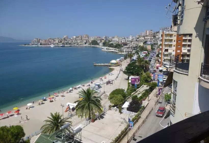 Fotos del hotel Il Conte Di Monte Cristo:  8