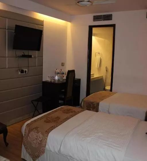 Fotos del hotel Jukaso Inn Down Town  A Couple Friendly:  18