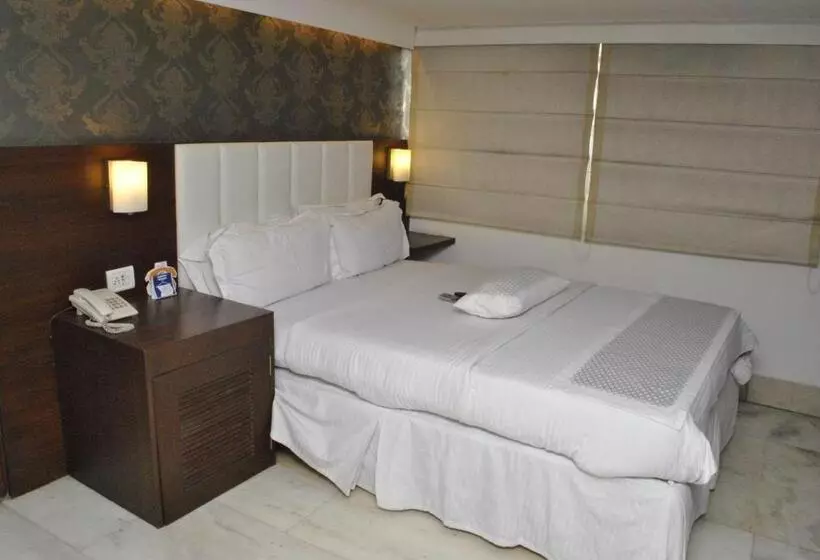 Fotos del hotel Jukaso Inn Down Town  A Couple Friendly:  15