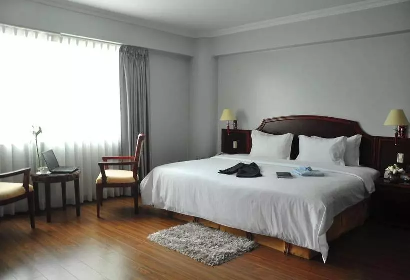 Fotos del hotel Kingdom:  13