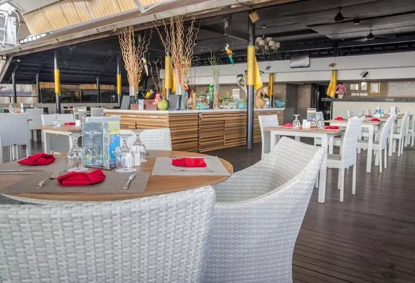 Fotos del hotel J4 Hotels Legian:  14