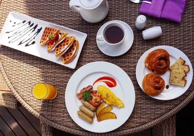 Fotos del hotel J4 Hotels Legian:  4