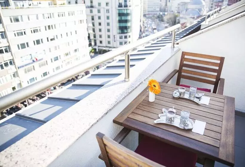 Fotos del hotel Grand Aras Hotel & Suites:  8