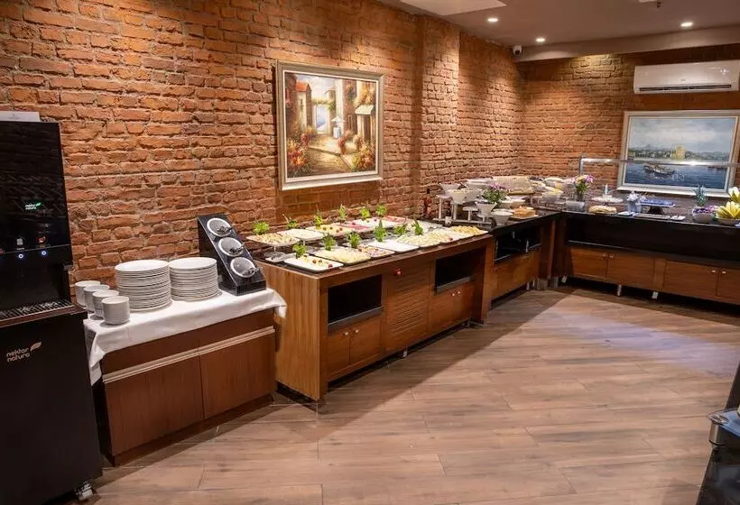 Fotos del hotel Grand Aras Hotel & Suites:  24