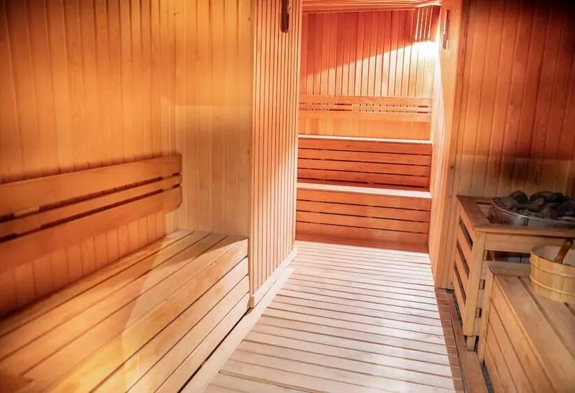 Fotos del hotel Grand Aras Hotel & Suites:  16