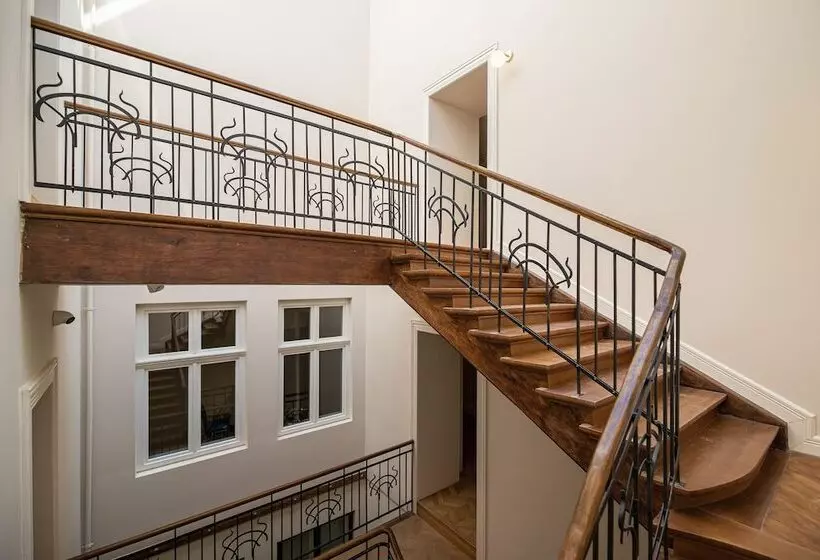 Fotos del hotel On The Square Guesthouse:  3