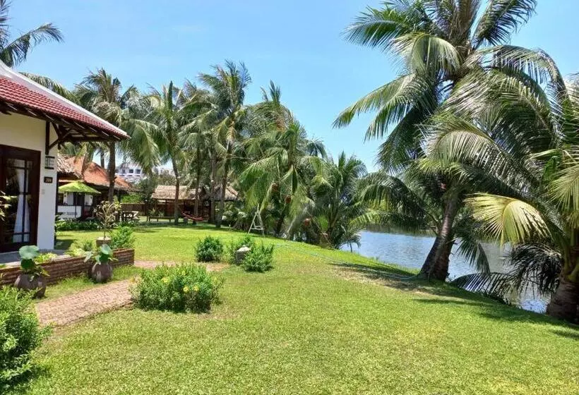 Fotos del hotel Riverside Bamboo Resort:  6