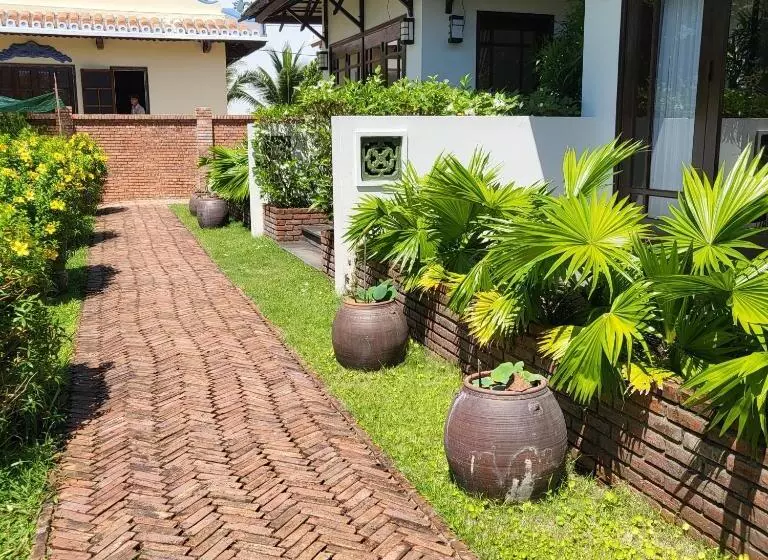 Fotos del hotel Riverside Bamboo Resort:  8