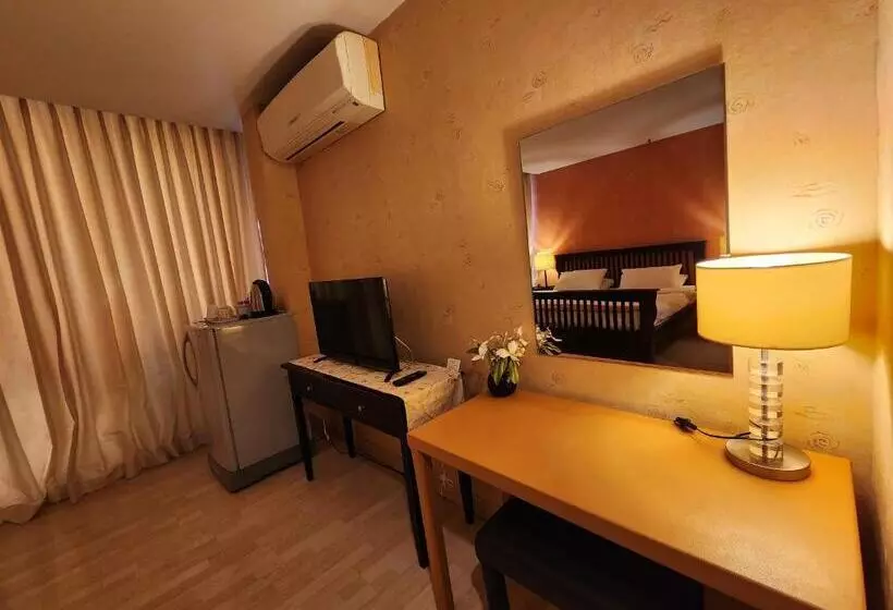 Fotos del hotel August Residence:  23