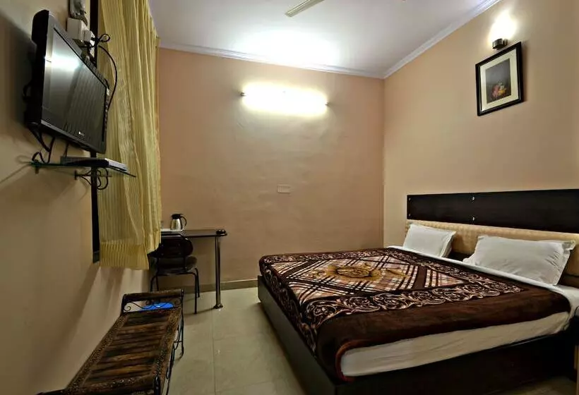 Fotos del hotel Ramsingh Palace:  17