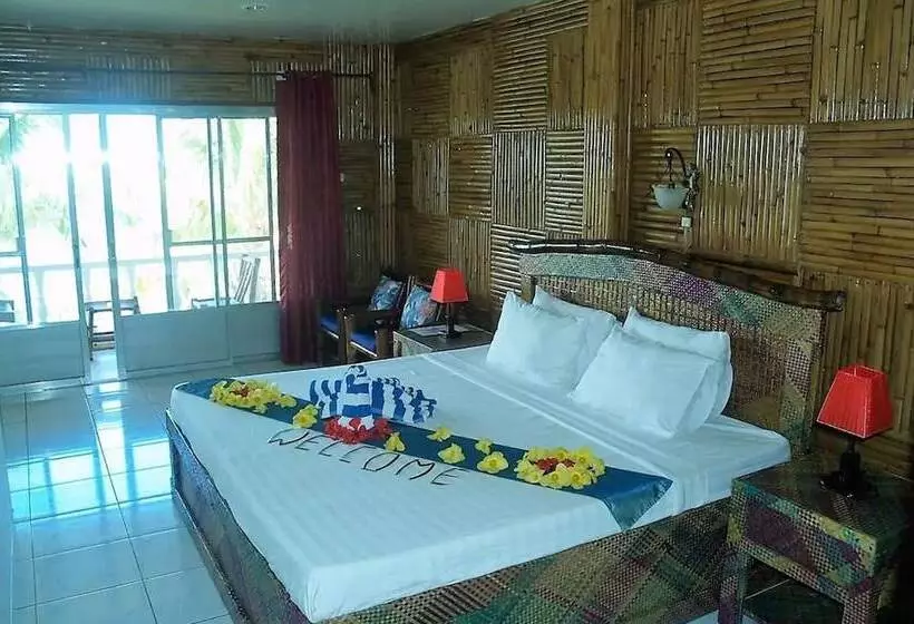 Fotos del hotel Blue Star Dive & Resort:  9