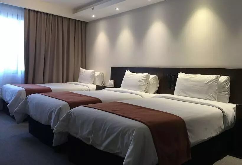 Fotos del hotel Crystal Tower:  14