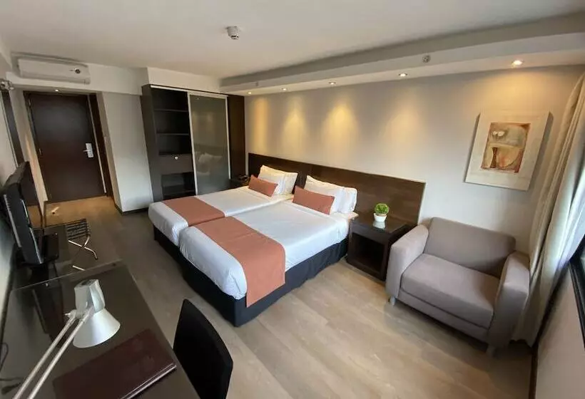 Fotos del hotel Crystal Tower:  25