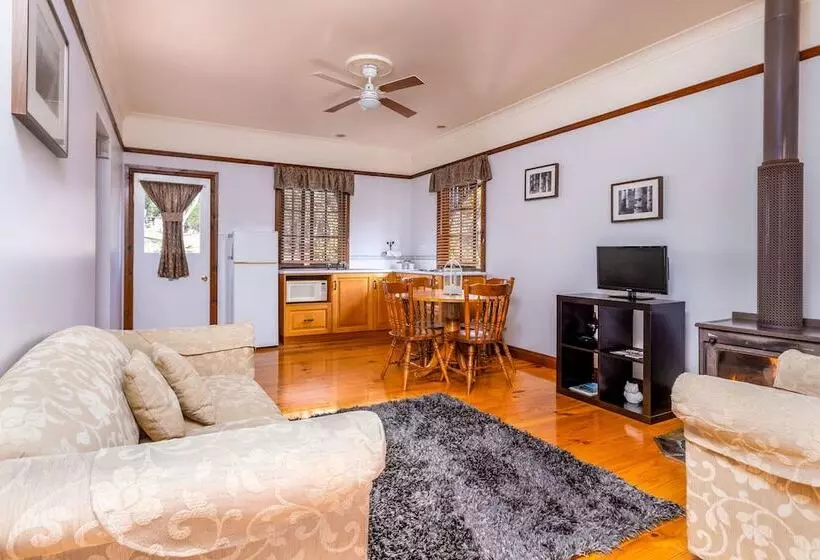 Fotos del hotel Cypress Ridge Cottages:  6