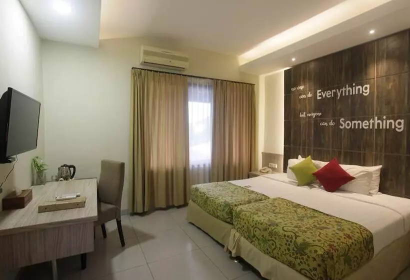 Fotos del hotel Sriti:  17