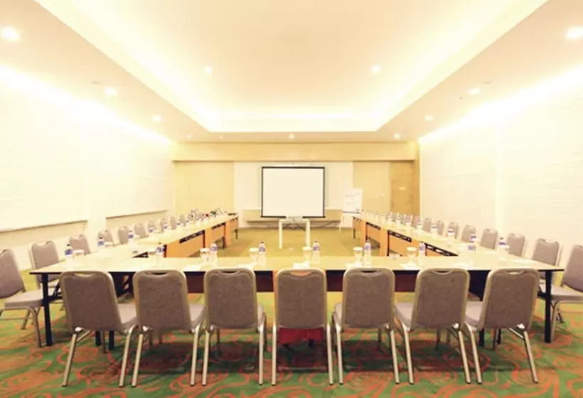 Fotos del hotel Harris Hotel & Convention Festival Citylink Bandung:  6