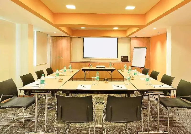 Fotos del hotel Ibis Bengaluru City Centre:  4