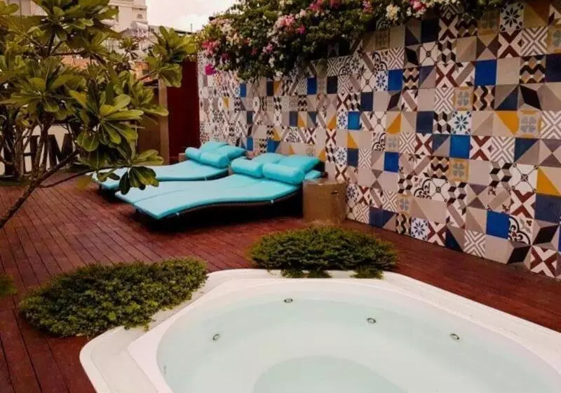 Fotos del hotel A&em 280 Le Thanh Ton  & Spa:  9