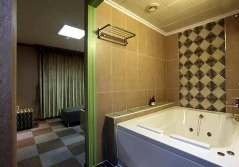 Fotos del hotel Chuncheon Tourist:  3
