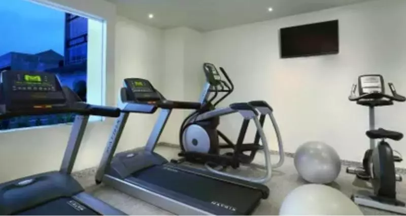 Fotos del hotel Golden City  And Convention Center:  6