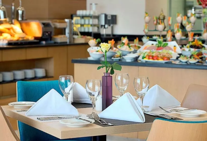 Fotos del hotel Hilton Garden Inn Tabuk:  6
