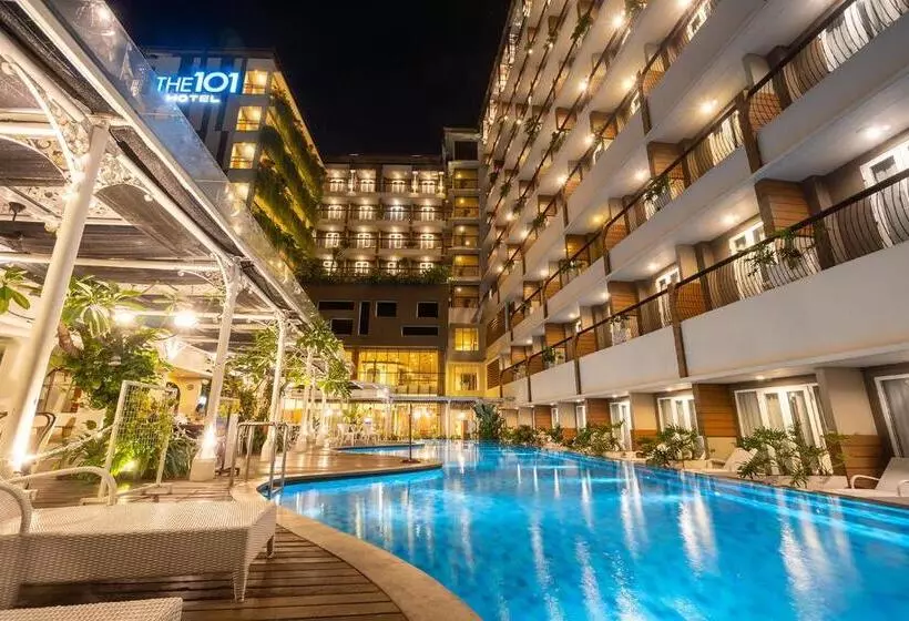 The 1o1 Yogyakarta Tugu