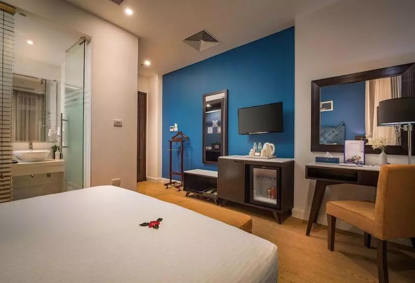 Hanoi Brilliant  And Spa