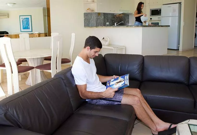 Fotos del hotel Surfers Mayfair:  12